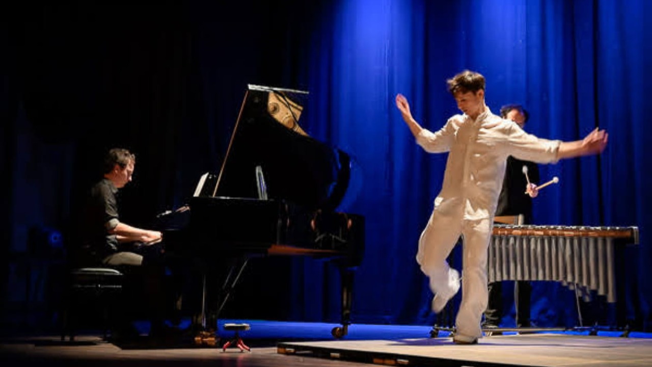 Les Belleville. Un bar éphémère et un spectacle de claquettes Les Belleville. Un bar éphémère et un spectacle de claquettes