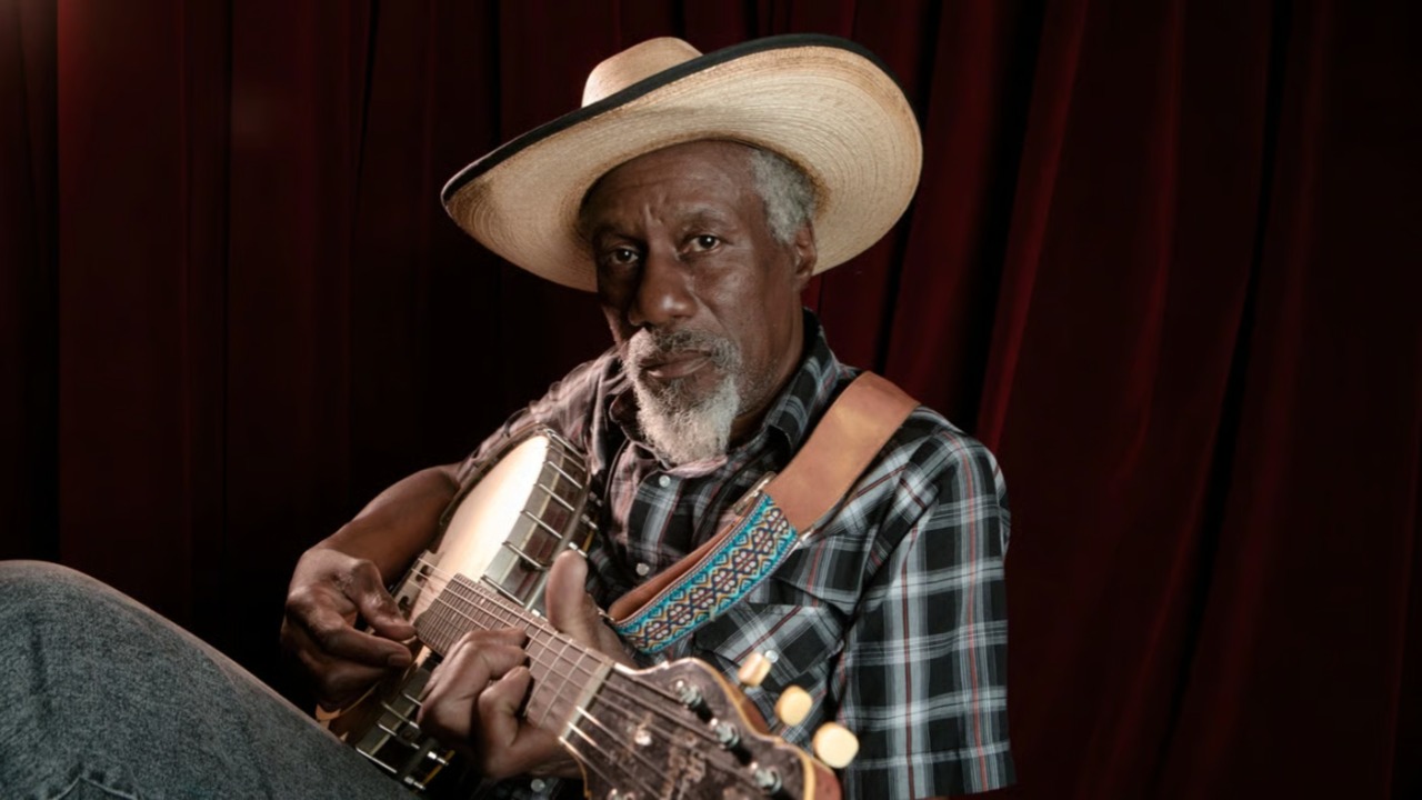 Annemasse. Robert Finley au Ch&acirc;teau Rouge