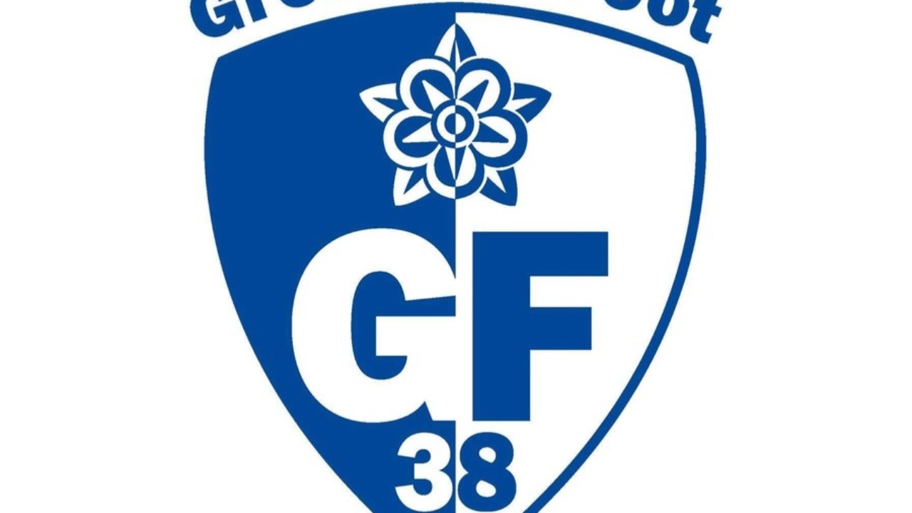 Assistez au match de foot entre Grenoble et Reims