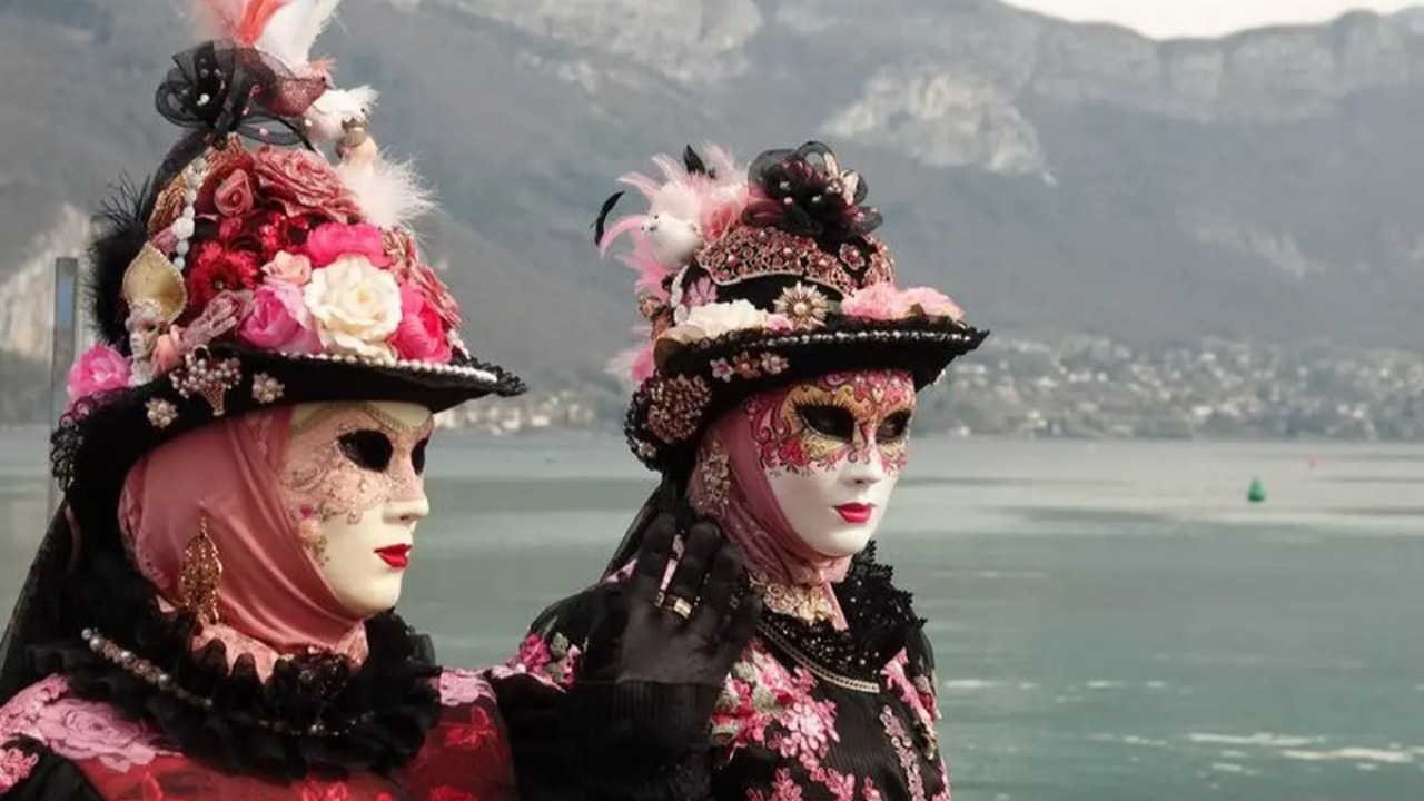 Annecy accueille la 29e &eacute;dition du Carnaval V&eacute;nitien