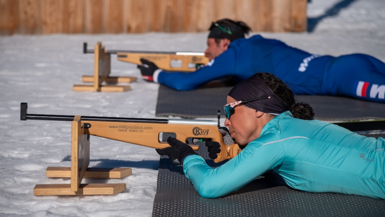 Initiation au tir &agrave; la carabine laser &agrave; Val d&rsquo;Oronaye