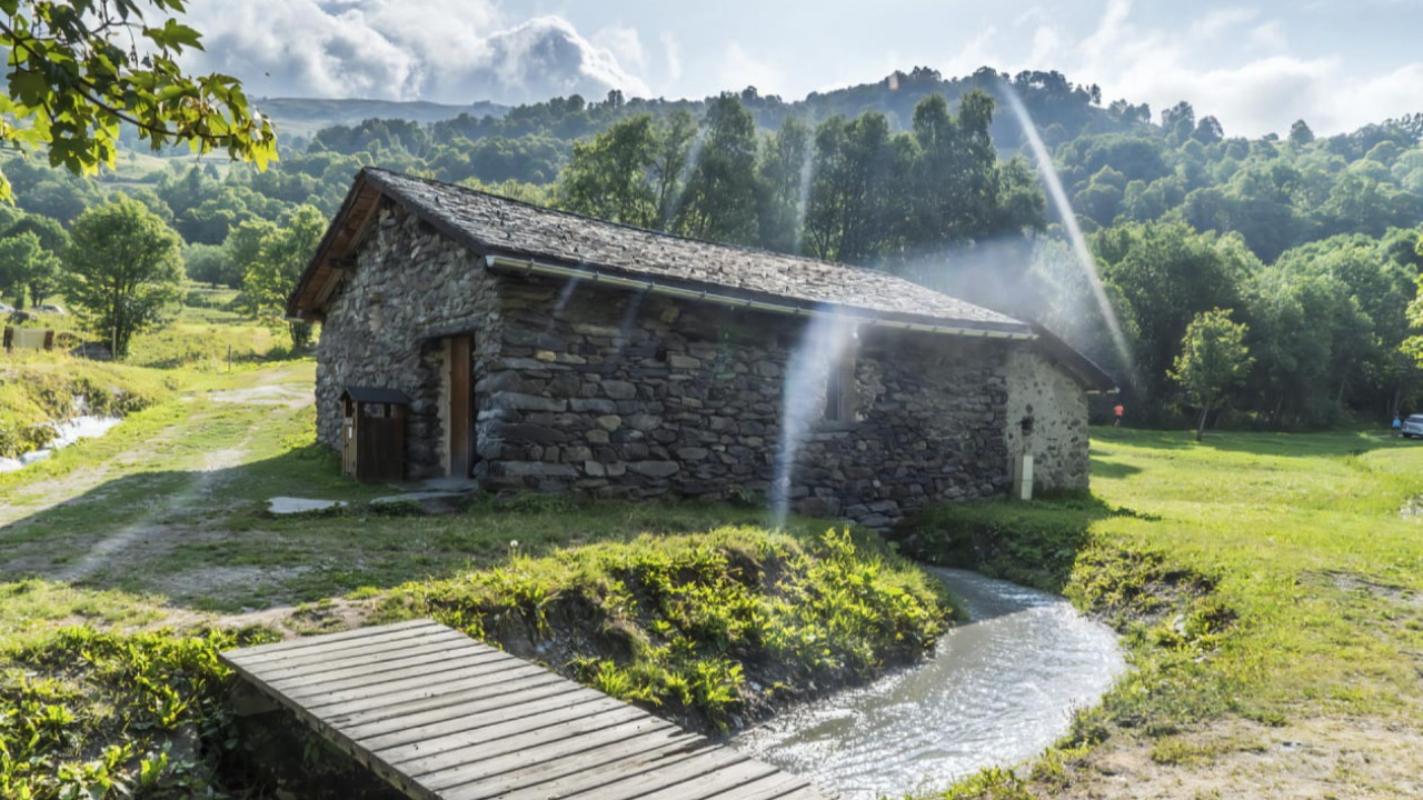 Saint-Martin-de-Belleville. Une visite sur le moulin