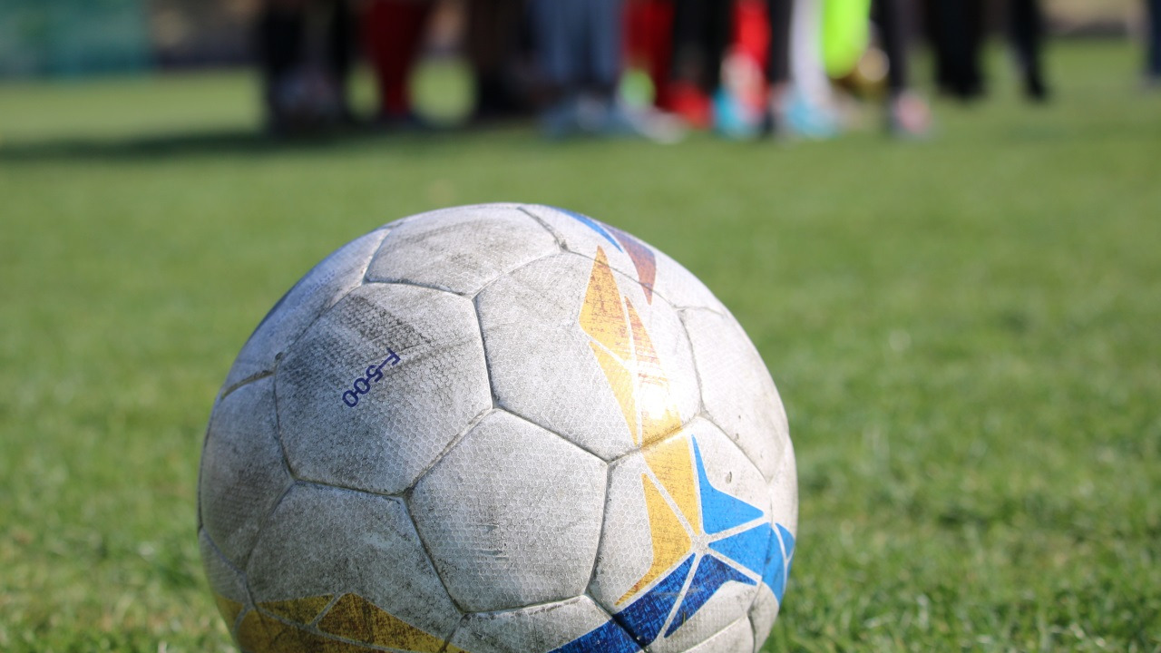 Stages foot vacances de P&acirc;ques