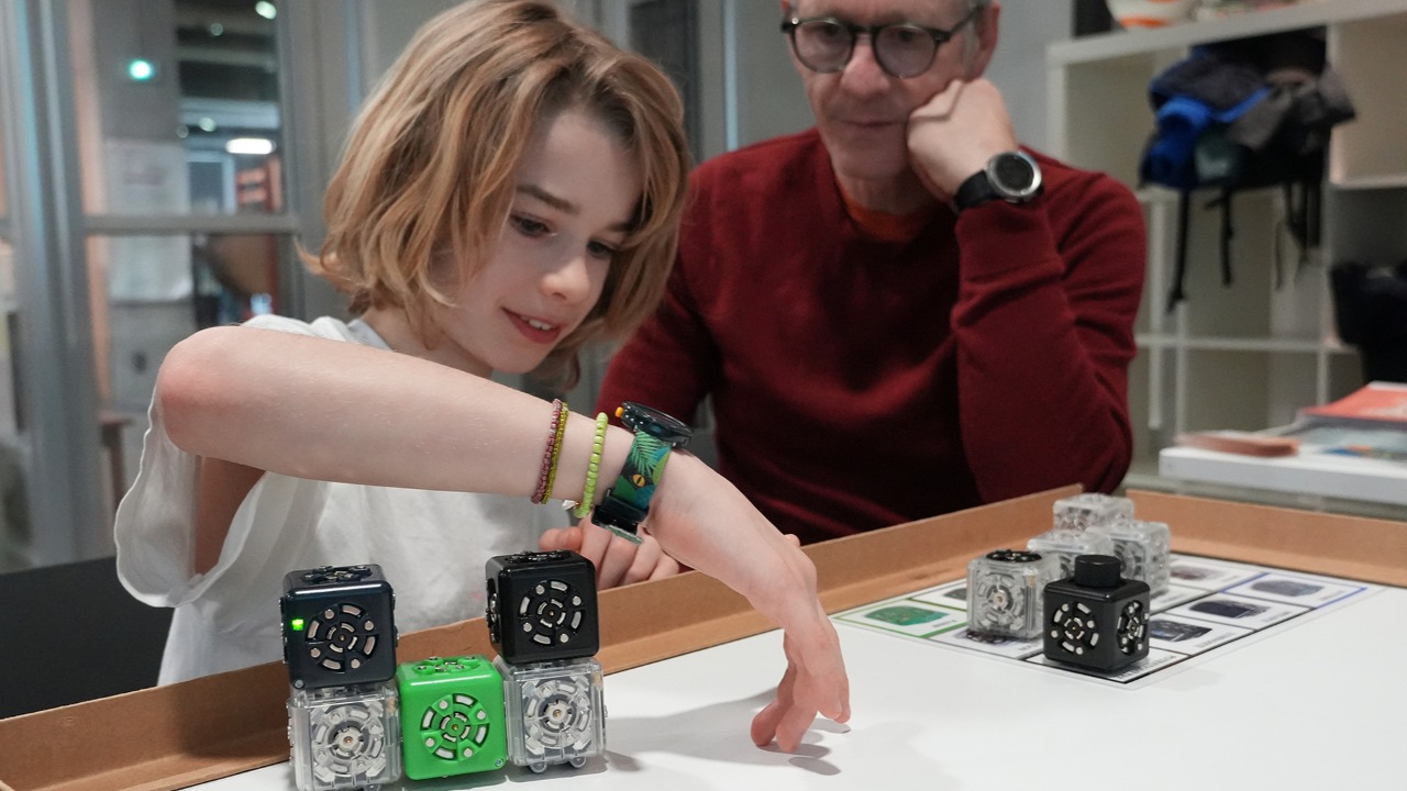 Cran-Gevrier. Un atelier de fabrication de robot