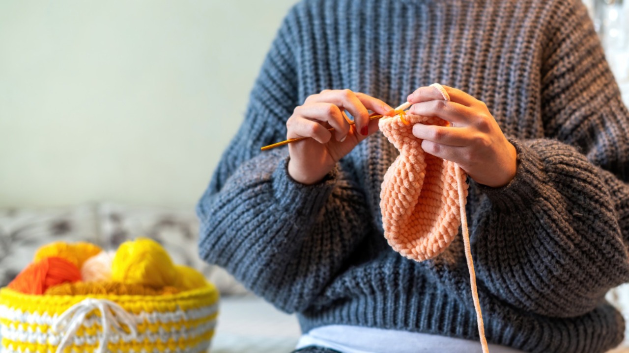 Briançon. Un atelier tricot Briançon. Un atelier tricot