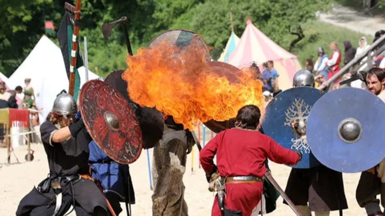Andilly. Découvrez les Grandes Médiévales Andilly. Découvrez les Grandes Médiévales