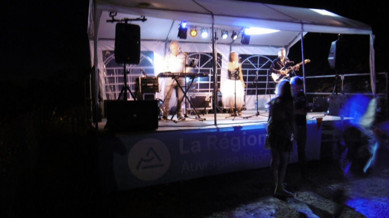 Saint-Martin des Olmes. Ne ratez pas la fête du village Saint-Martin des Olmes. Ne ratez pas la fête du village