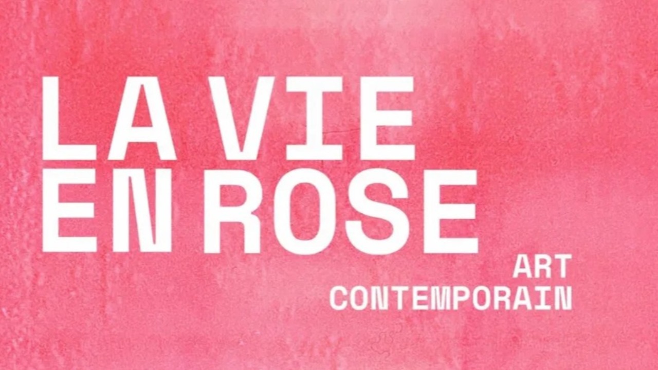 Villefranche-sur-Mer. Une exposition rose
