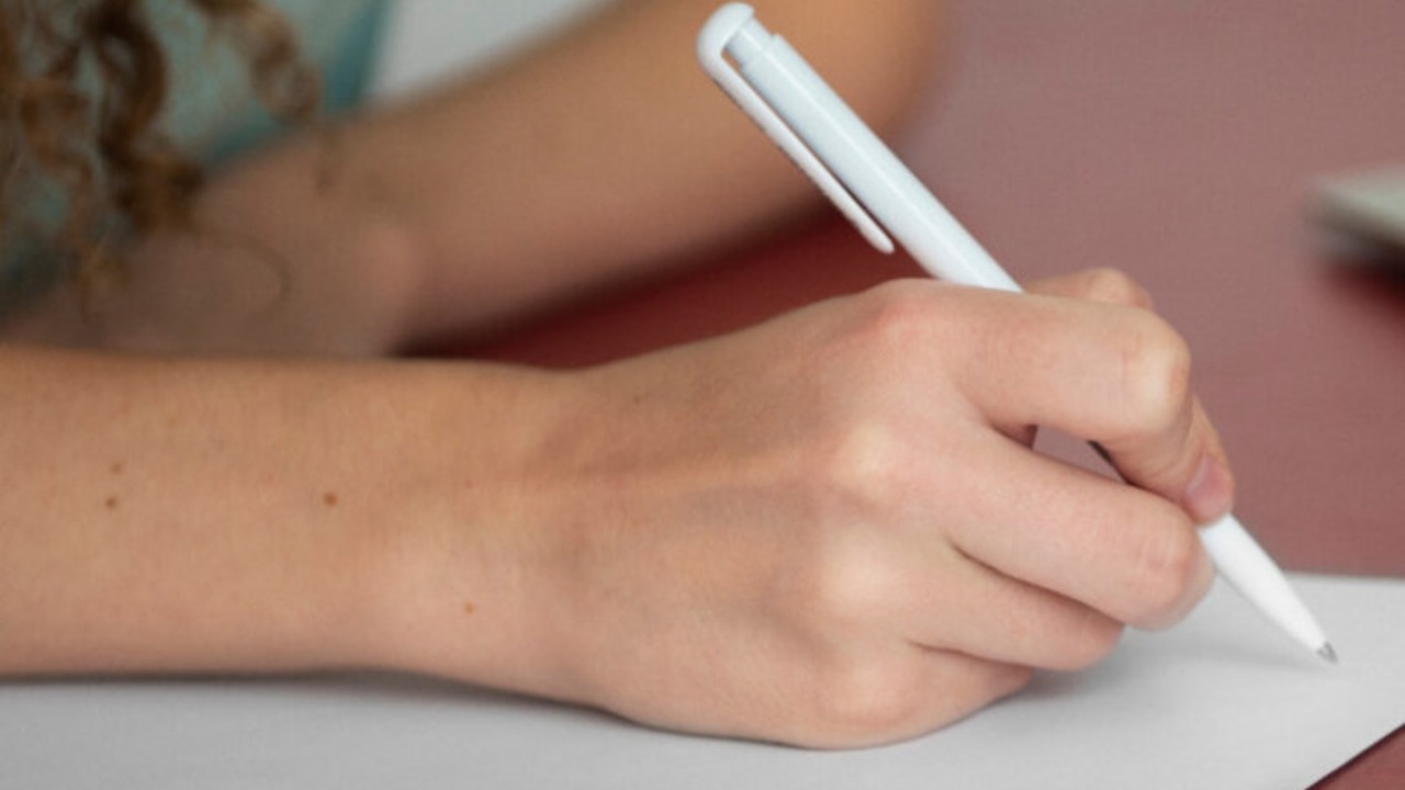 Brian&ccedil;on. Un atelier pour r&eacute;apprendre &agrave; lire et &eacute;crire