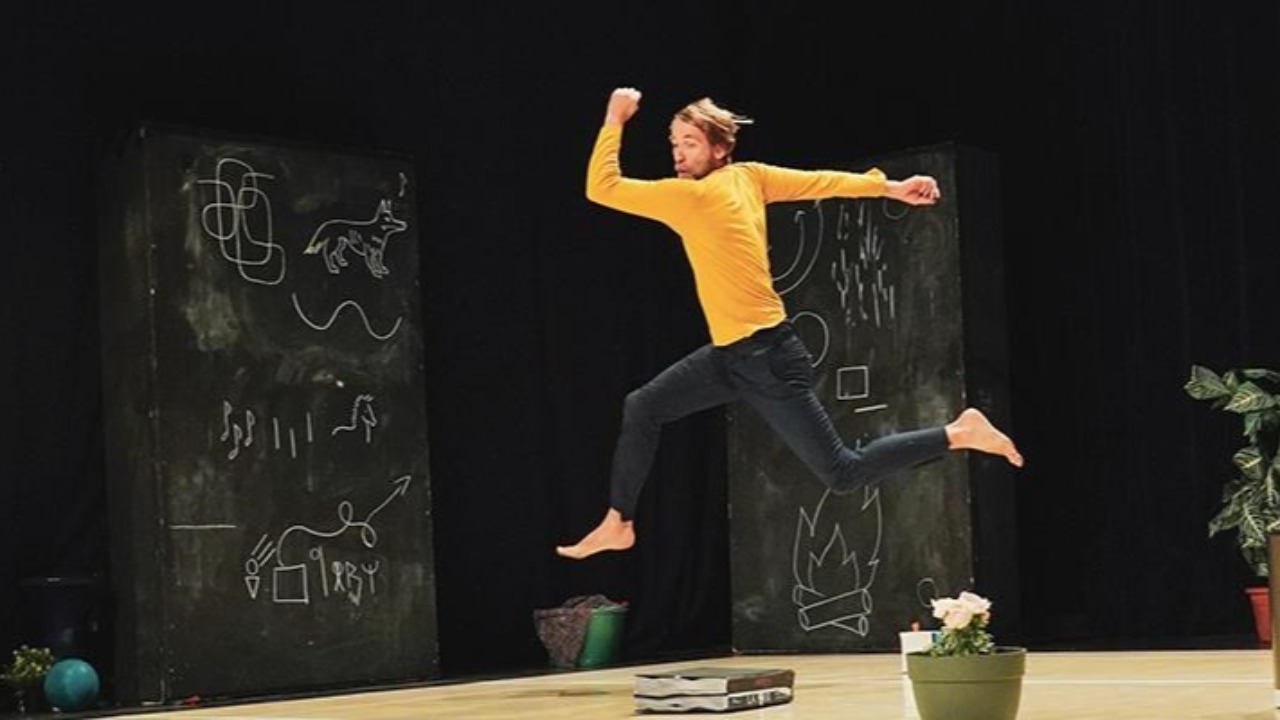 Yronde-et-Buron. Un spectacle de danse plein de fantaisie pour les enfants Yronde-et-Buron. Un spectacle de danse plein de fantaisie pour les enfants