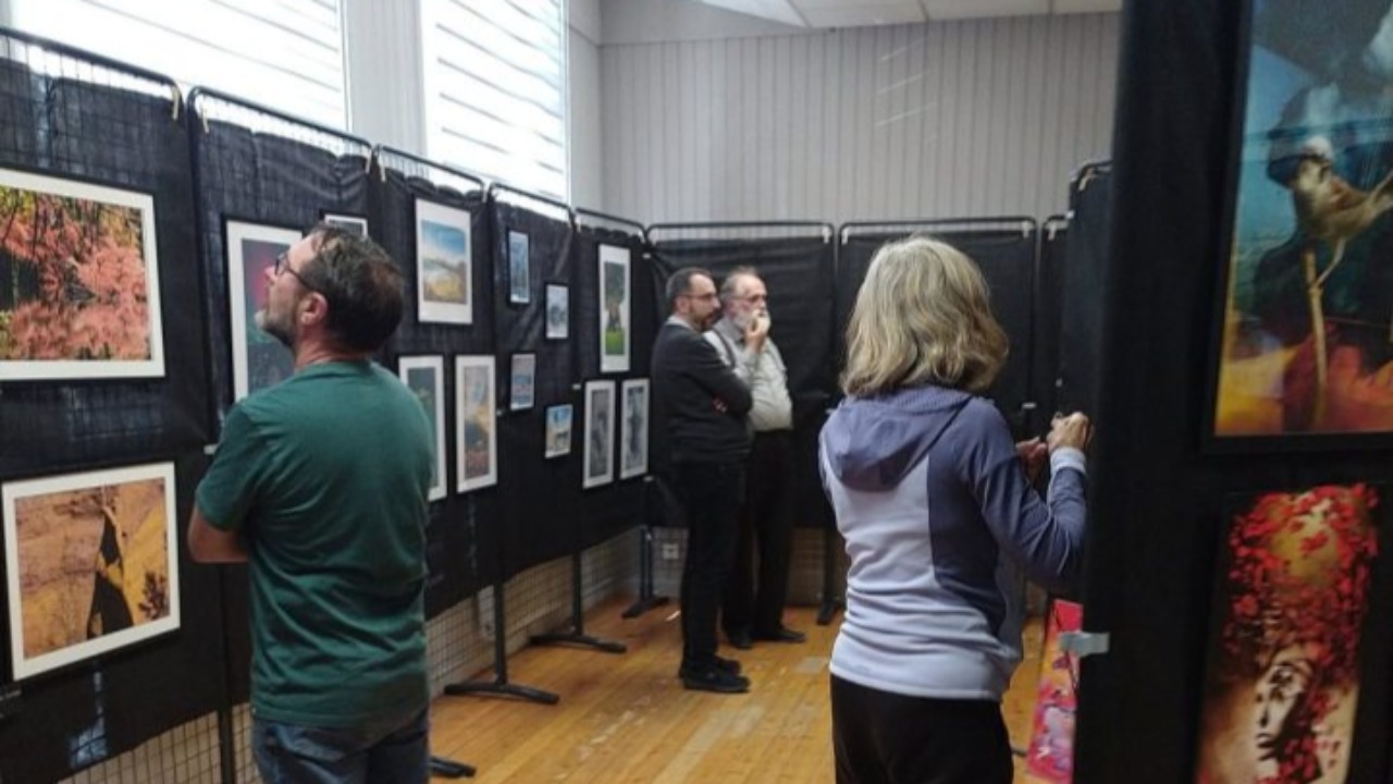 Brénod. Trois jours d'exposition gratuite pour découvrir les talents des artistes de la région Brénod. Trois jours d'exposition gratuite pour découvrir les talents des artistes de la région